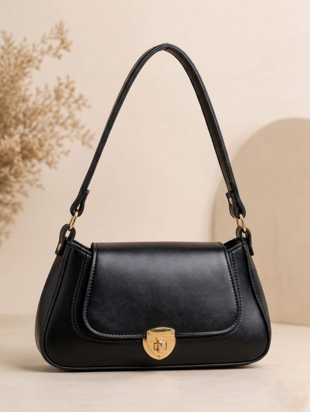 Elegant Women's Flap Shoulder Purse – Premium Leather-Look Finish