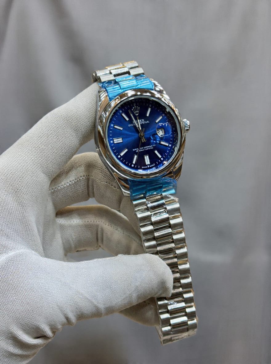 Rolex Oyster Perpetual Stainless Steel Watch – Premium Analog Timepiece with Date Display & Luminous Dial**