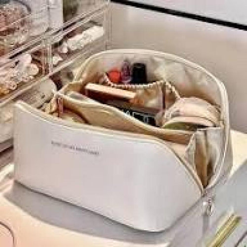 AuraDraw Beauty Pouch